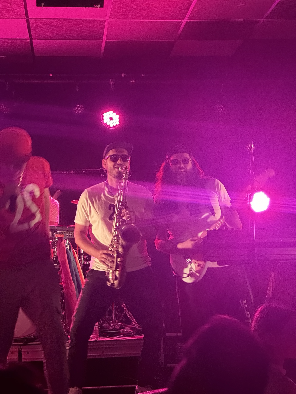 Theo Kury live auf der Bühne
